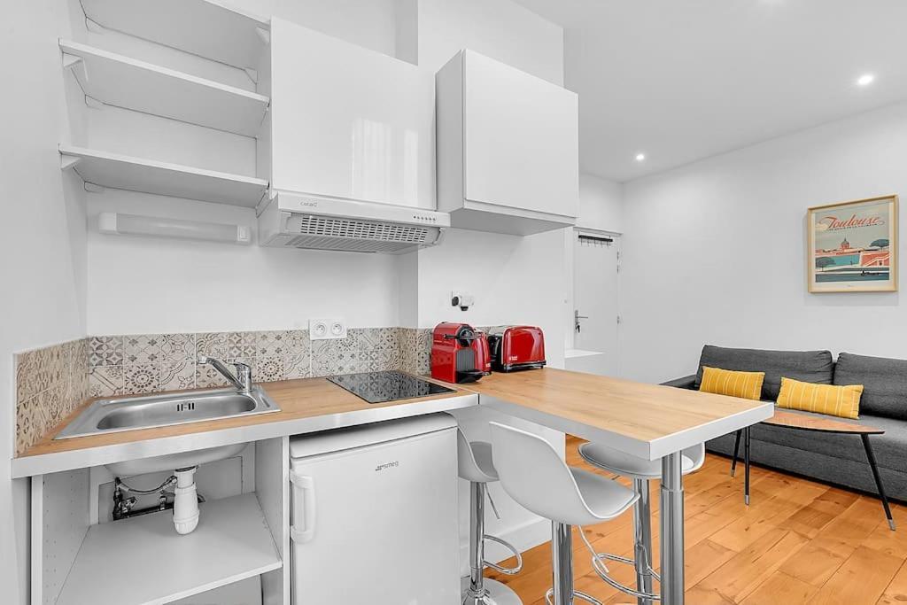 Le Cocon - T2 Cosy Hypercentre Avec Parking Leilighet Toulouse Eksteriør bilde